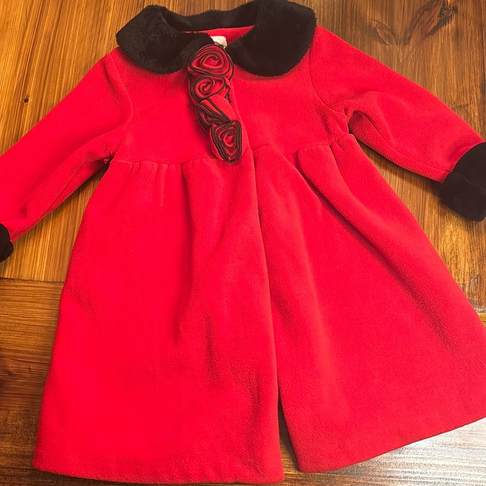 Little girls Christmas Coat 🎄